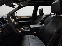 This 2025 JEEP GRAND CHEROKEE L SUMMIT 4X4 has the following options Palermo Leather Seats, Dual-Pan... (image 9)
