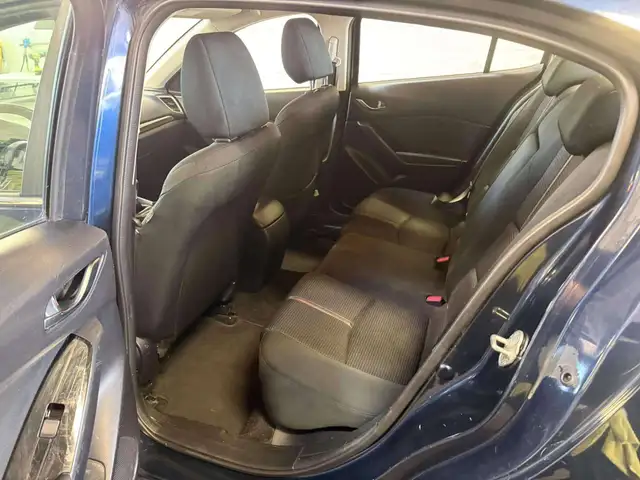 2018 Mazda 3 GS598698414205184009