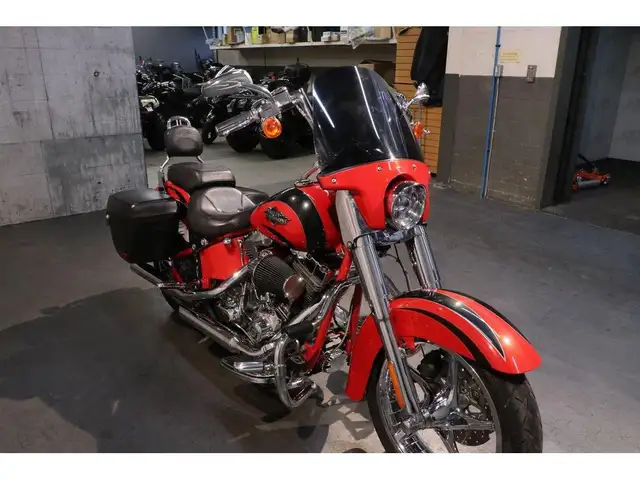 2011 Harley-Davidson SOFTAIL CVO CONVERTIBLE (FLSTSE2) in Street, Cruisers & Choppers in Ottawa - Image 13