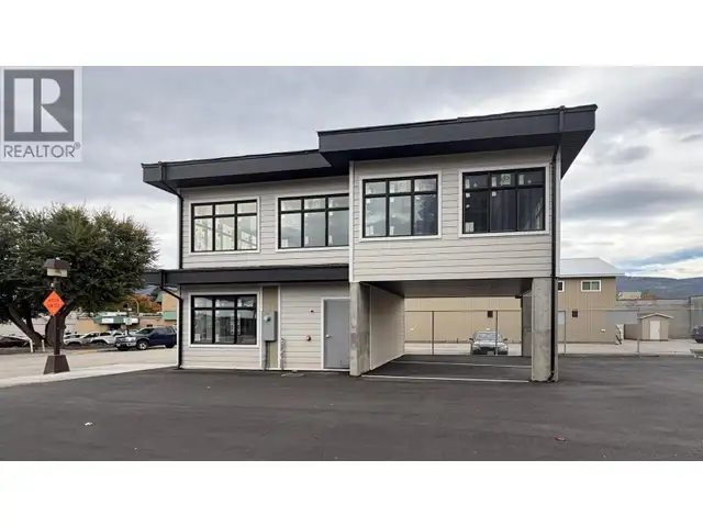 704 Cliff Avenue Enderby, British Columbia in Commercial & Office Space for Rent in Prince Rupert - Image 2