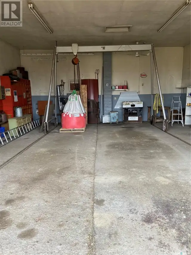 Bender Acreage Loreburn Rm No. 254, Saskatchewan in Houses for Sale in Moose Jaw - Image 26