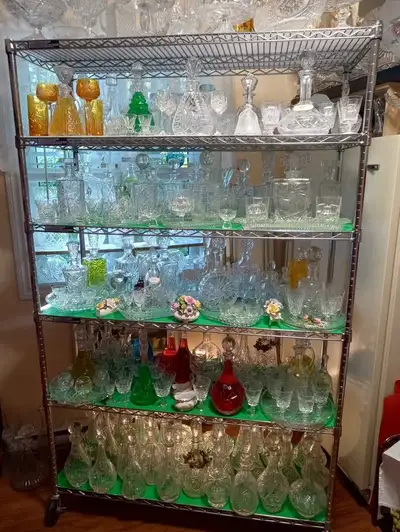Bohemia Crystal Pinwheel Private collection, View more