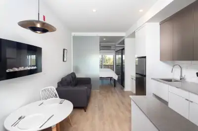 Studio / 1 Bedroom / 2 Bedroom / 3 Bedroom Apartments - 12 month lease terms. - Central location wit...