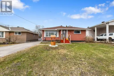 If you've been looking for a solid bungalow with a great layout, one-floor living, and a fenced back...