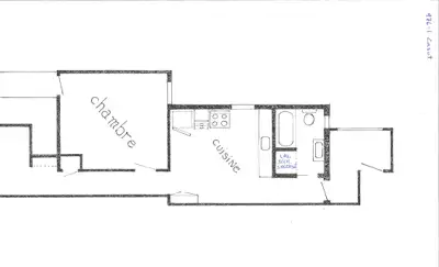 À louer, beau logement très propre 3 et demi, rénové complètement. CHAUFFAGE ET EAU CHAUDE INCLUSE p...