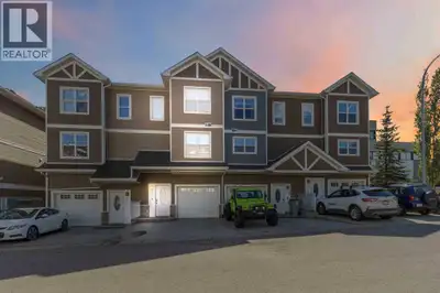 Welcome to Riverstone Villas – a move-in ready 3 bed, 3.5 bath townhome with each bedroom featuring...