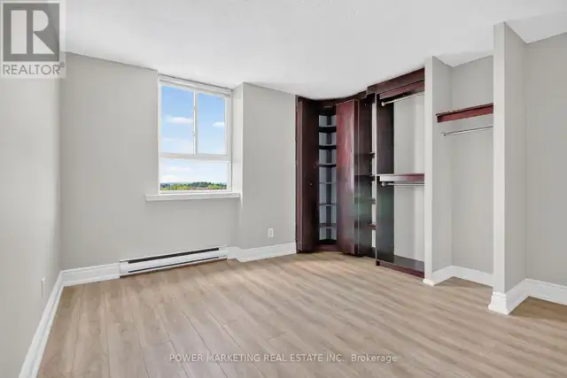 810 - 2020 JASMINE CRESCENT Ottawa, Ontario in Condos for Sale in Ottawa - Image 9