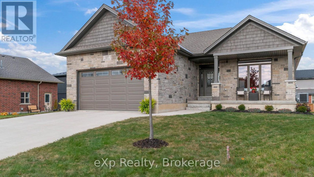 127 DOUG'S CRESCENT Wellington North (Mount Forest), Ontario in Houses for Sale in Stratford