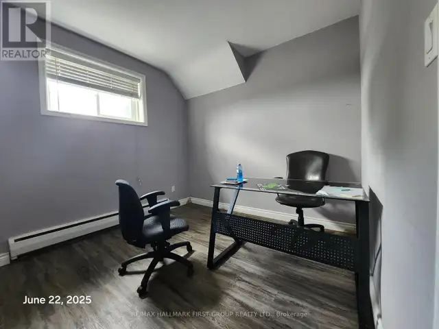 1 - 1400 DUNDAS STREET E Whitby (Blue Grass Meadows), Ontario in Commercial & Office Space for Rent in Oshawa / Durham Region - Image 12