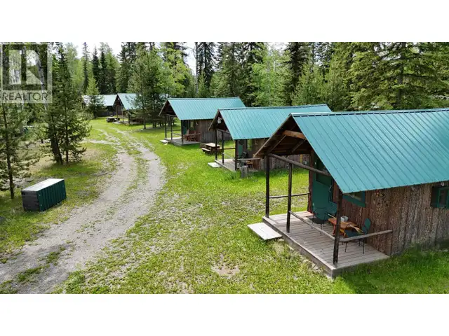 6273 MOOSE POINT DRIVE 70 Mile House, British Columbia in Houses for Sale in Kamloops - Image 37