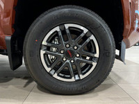 TURBOCHARGED, AUTOMATIC HIGHBEAMS, PREMIUM SOUND SYSTEM, ADAPTIVE CRUISE CONTROL, LANE KEEPING ASSIS... (image 9)