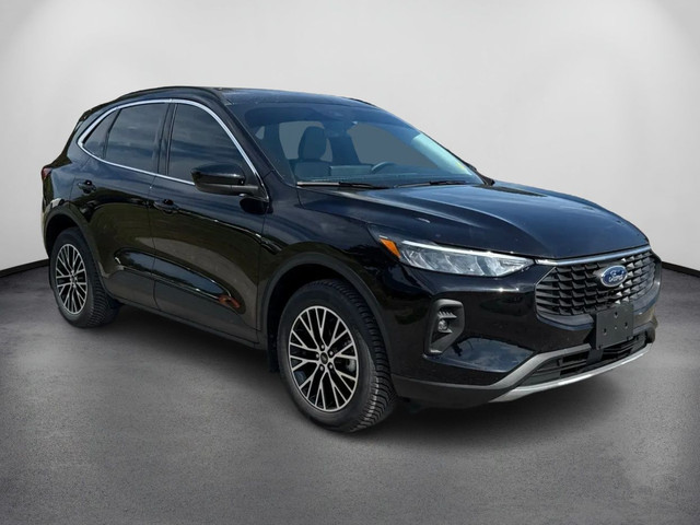 2025 Ford Escape PHEV in Cars & Trucks in Oshawa / Durham Region