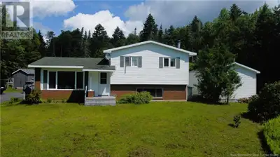 Charming 3-Bedroom Home on a Spacious 1-Acre Lot Just Minutes from St. George Nestled in a peaceful...