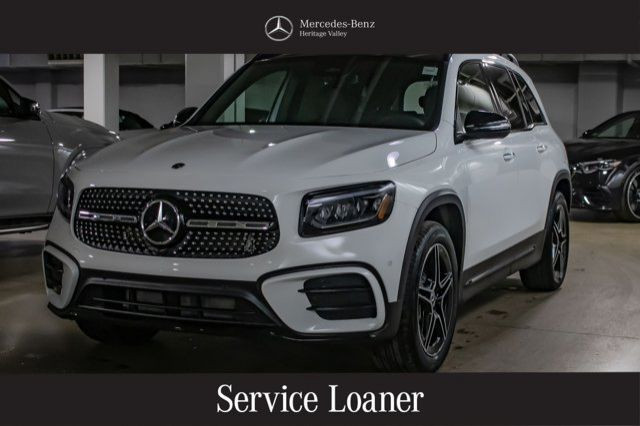 2025 Mercedes-Benz GLB GLB 250 4MATIC SUV in Cars & Trucks in Edmonton - Image 3