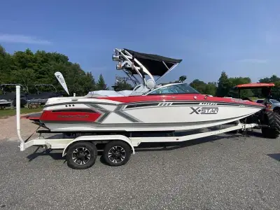 2014 MasterCraft XSTARGAME CHANGER Every wakeboard boat on the water gets compared to the XStar. The...