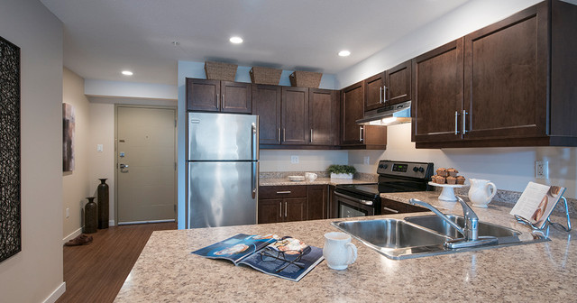 Great 2 bedroom suites at The Crest in Nanaimo! in Long Term Rentals in Nanaimo - Image 2