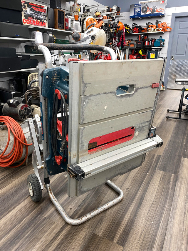 Bosch 4100XC 10" Worksite Table Saw w/ GravityRise Wheeled Stand
