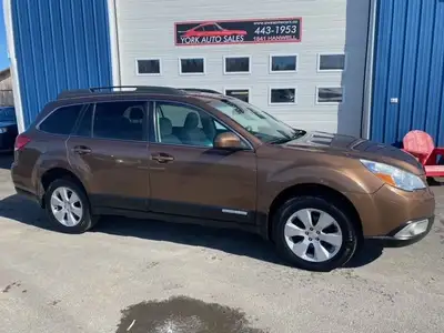 Great running 2012 model Outback with 228,000 well maintained kilometers. Clean solid car AWD Subaru...