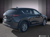 Le Mazda CX-5 GS AWD 2022 est un VUS compact qui combine avec brio design sophistiqué, confort moder... (image 6)