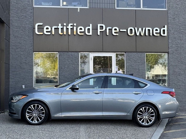 2016 Hyundai Genesis LUXURY w/ AWD / PANORAMIC ROOF in Cars & Trucks in Calgary