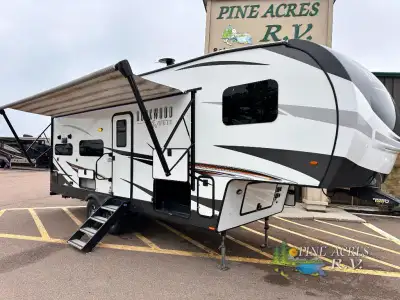 Forest River Rockwood Ultra Lite fifth wheel 2622RK highlights: Rear Kitchen TV Fifeplace 50 Amp Pow...