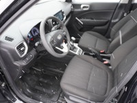 Heated Seats, Streaming Audio, Apple CarPlay, Android Auto, Touchscreen! This 2020 Hyundai Venue is... (image 8)