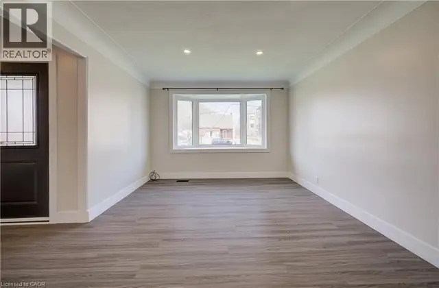 361 PROSPECT Avenue Kitchener, Ontario in Houses for Sale in Kitchener / Waterloo - Image 8