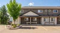 Broadstreet's Windermere Townhomes all have 3 bedrooms and are located just off of Highway 28 in Sou... (image 1)
