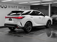 With only 30,00kms, the 2023 Lexus RX 350 marks the debut of the fifth-generation redesign, moving t... (image 4)