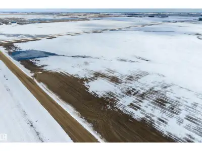Develop your dream acreage! Located just a few minutes Northwest of Morinville you'll find this beau...