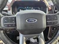 2021 Ford F-150 Lariat 4WD SuperCrew with the 2.7L EcoBoost and 109,900kms! Clean history with no ac... (image 9)