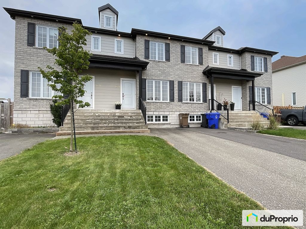 $443,000 - Townhouse for sale in Marieville — photo 1