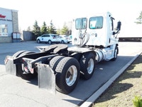 Ryder Stock ID: 242976 Transmission Type/Speed: AMT 10 Engine: DIESEL DD15 GHG'17 475/1650 Horse Pow... (image 5)