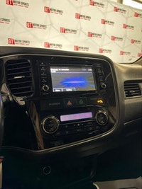 [""] . Engine: 4 Cylinder Engine 2.4L L/100Km City: 9.8 L/100Km Hwy: 8.1 Safety Equipment ABS And Dr... (image 9)