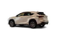 Hyundai of Regina 444 Broad Street Regina, SK, S4R 8R8 Phone: 855-219-9695 Recent Arrival! 2018 Lexu... (image 9)