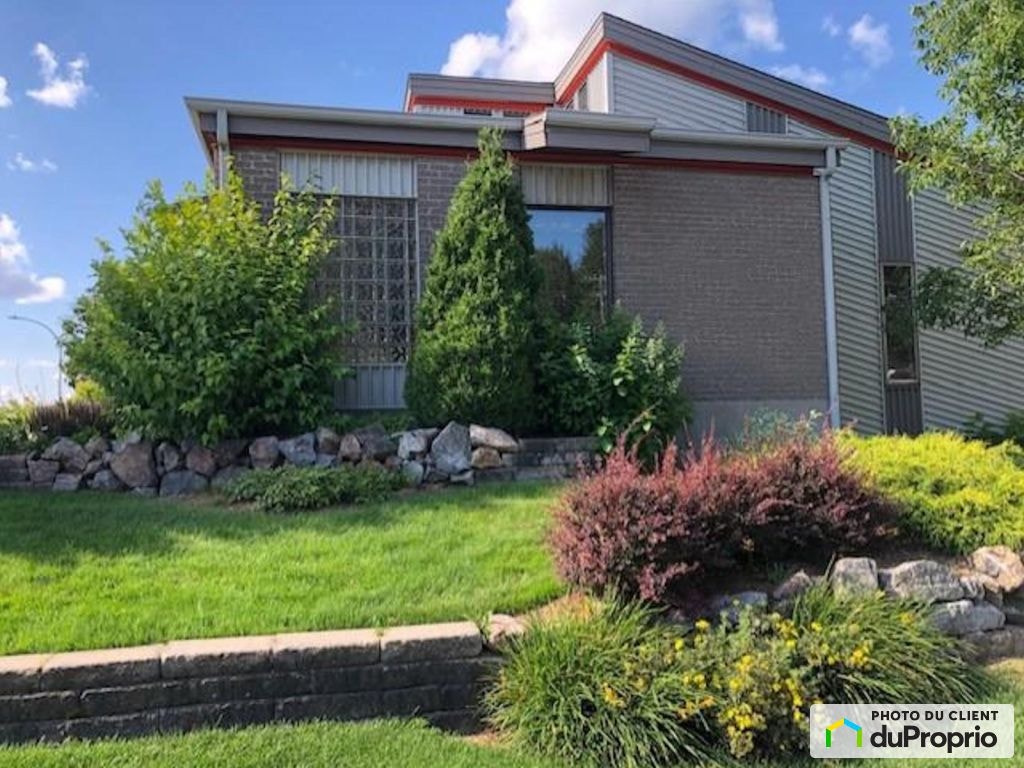$279,000 - Bungalow for sale in Dolbeau-Mistassini — photo 3