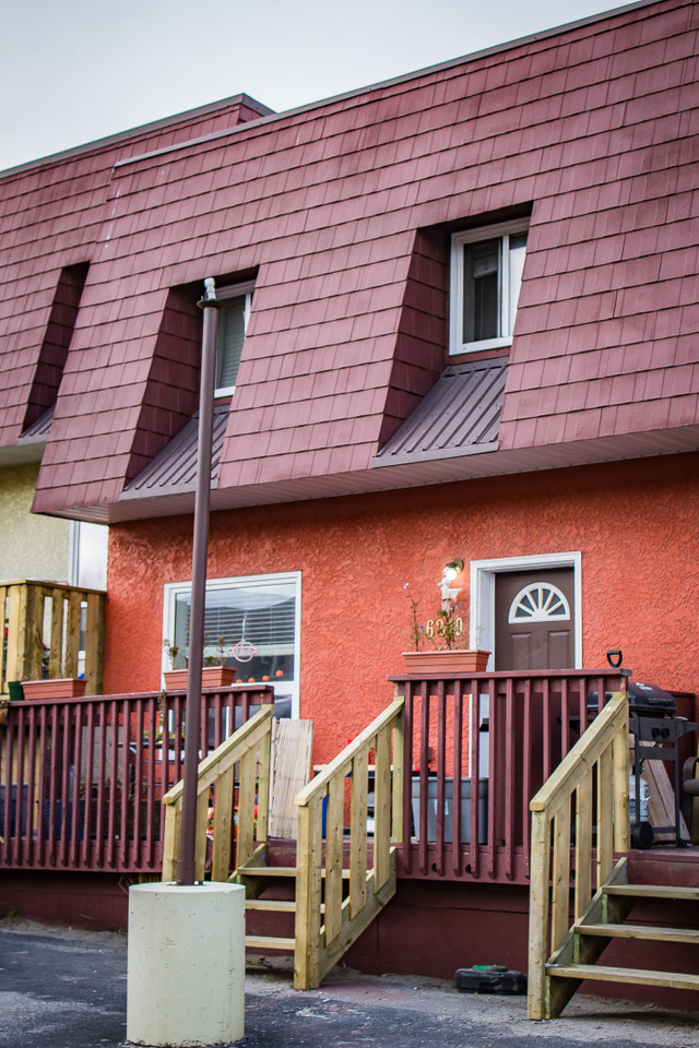 Finlayson Drive Townhomes - 3 Bedroom 1.5 Bath Townhouse Apartme in Long Term Rentals in Yellowknife