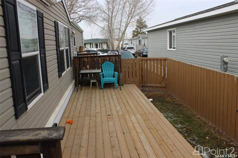 106 1st AVENUE SW in Houses for Sale in Regina - Image 2