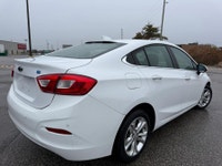 2019 CHEVROLET CRUZE DIESEL ONLY 171,251KM 1 OWNER AMAZING FUEL ECONOMY RARE FIND ONLY $136.66 BI WE... (image 5)