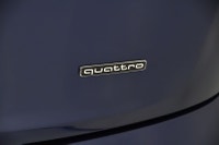 Traction intégrale Audi quattro / Chaine audio B&O /Affichage tête haute / Groupe assistance a la co... (image 9)