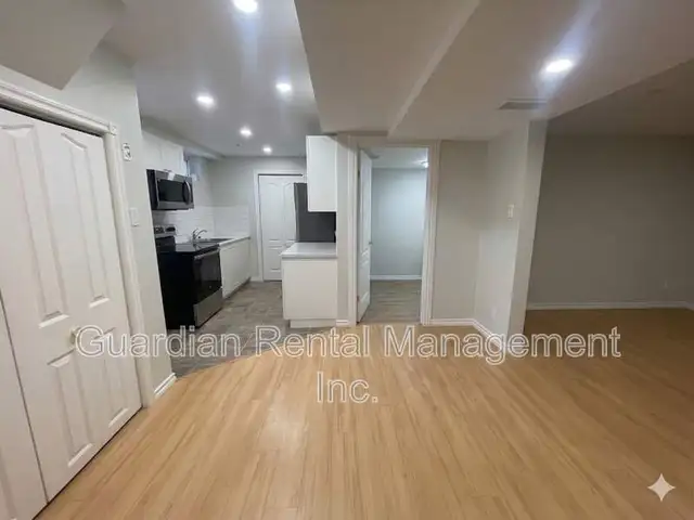 2 Bedroom, 1 Bath Lower-Level Unit – 2606 Woodlawn Ave – $1,900/
