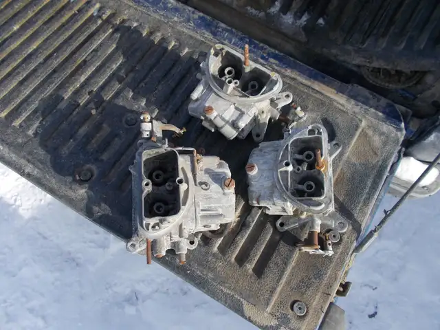 440 383 magnum super commando six pack bbl engines and parts etc in Auto Body Parts in Regina - Image 6