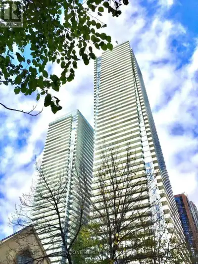 1005 - 1080 BAY STREET Toronto (Bay Street Corridor), Ontario