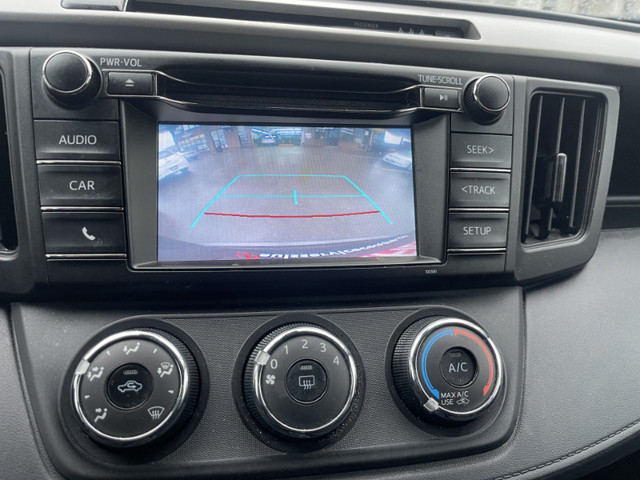 2018 TOYOTA RAV4 LE-FWD-BACKUP CAMERA-BLUETOOTH *CERTIFIED* in Cars & Trucks in City of Toronto - Image 4