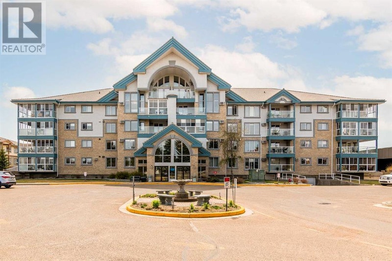 129, 1535 Southview Drive SE Medicine Hat, Alberta Condos for Sale