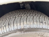 This 2026 CHRYSLER VOYAGER LX has the following options Caprice Leatherette Bucket Seats, Remote Sta... (image 4)