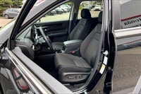 2025 Honda CR-V Sport AWD – HONDA CERTIFIED | HEATED SEATS | LOW KMS The 2025 Honda CR-V Sport AWD d... (image 7)