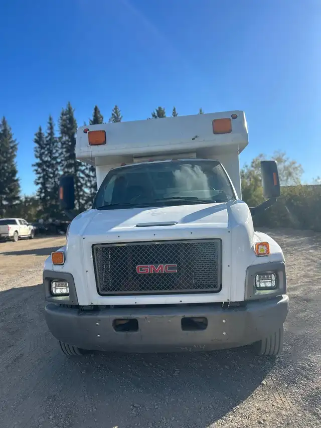 2008 GMC C6500580120325989355525