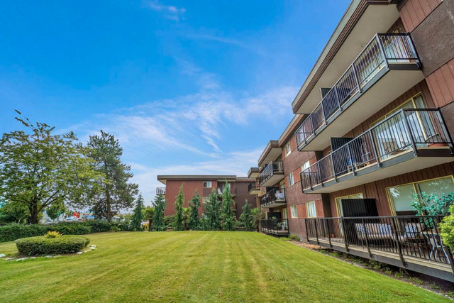 Grosvenor Square Apartments - 2 Bdrm available at 10463 150th St in Long Term Rentals in Delta/Surrey/Langley - Image 4