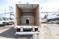 2025 GMC Savana Cargo CAMION NEUF / 9 KM / 6.6 LITRES 8 CYLINDRES / 2025 GMC SAVANA 3500 CUBE 14 PIE... (image 9)